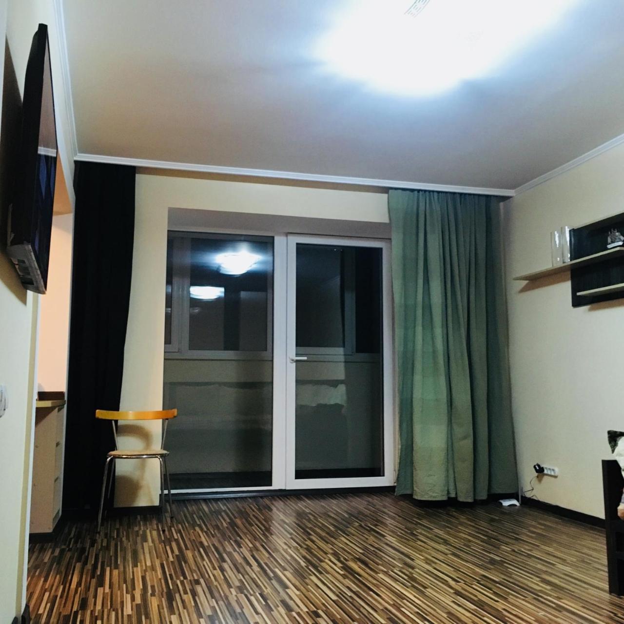 Apartment On Republic Square Ustʼ-Kamenogorsk Dış mekan fotoğraf