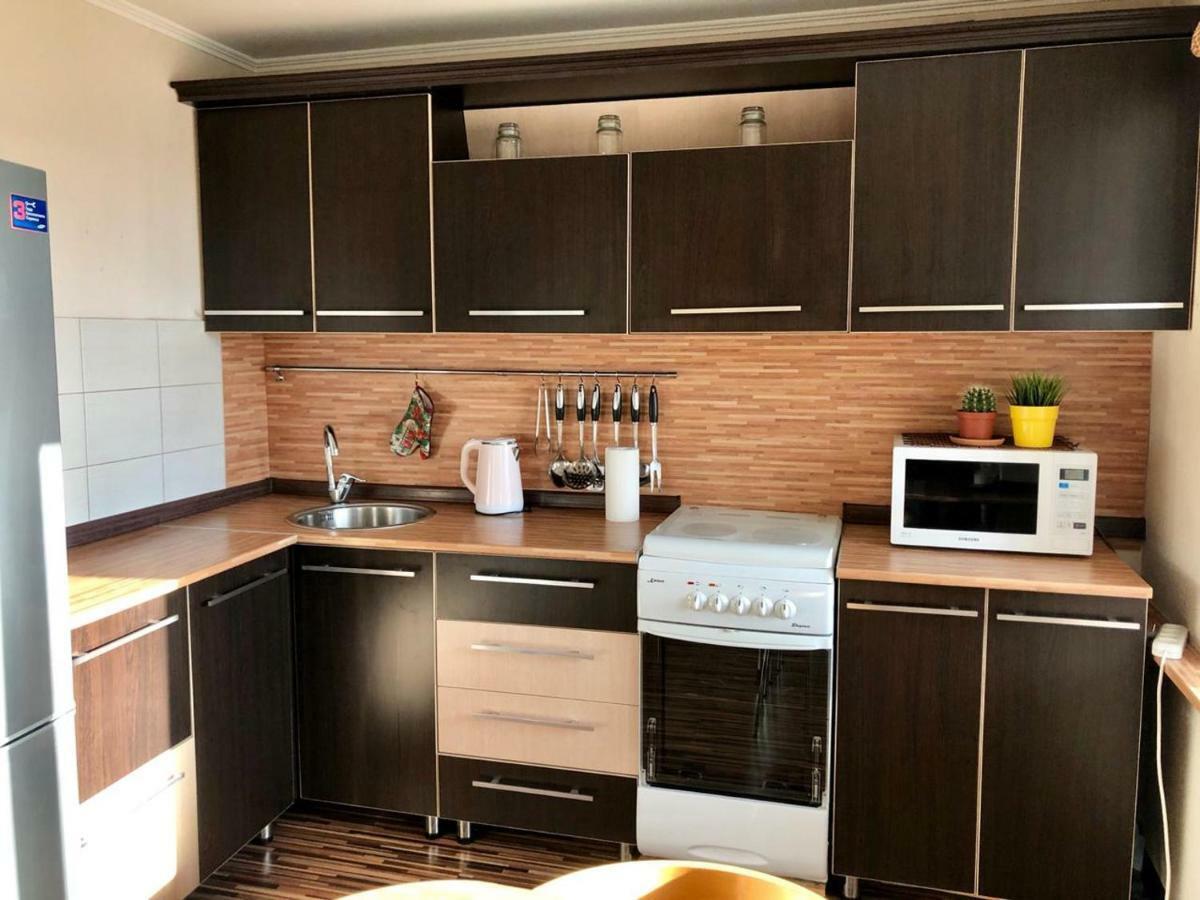 Apartment On Republic Square Ustʼ-Kamenogorsk Dış mekan fotoğraf